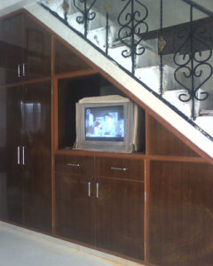 tv_unit-240x300